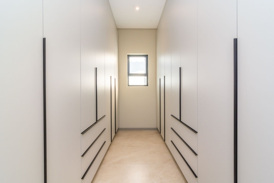 4 Bedroom Property for Sale in Homes Haven Gauteng