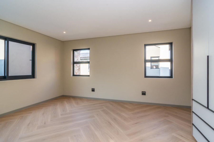 4 Bedroom Property for Sale in Homes Haven Gauteng