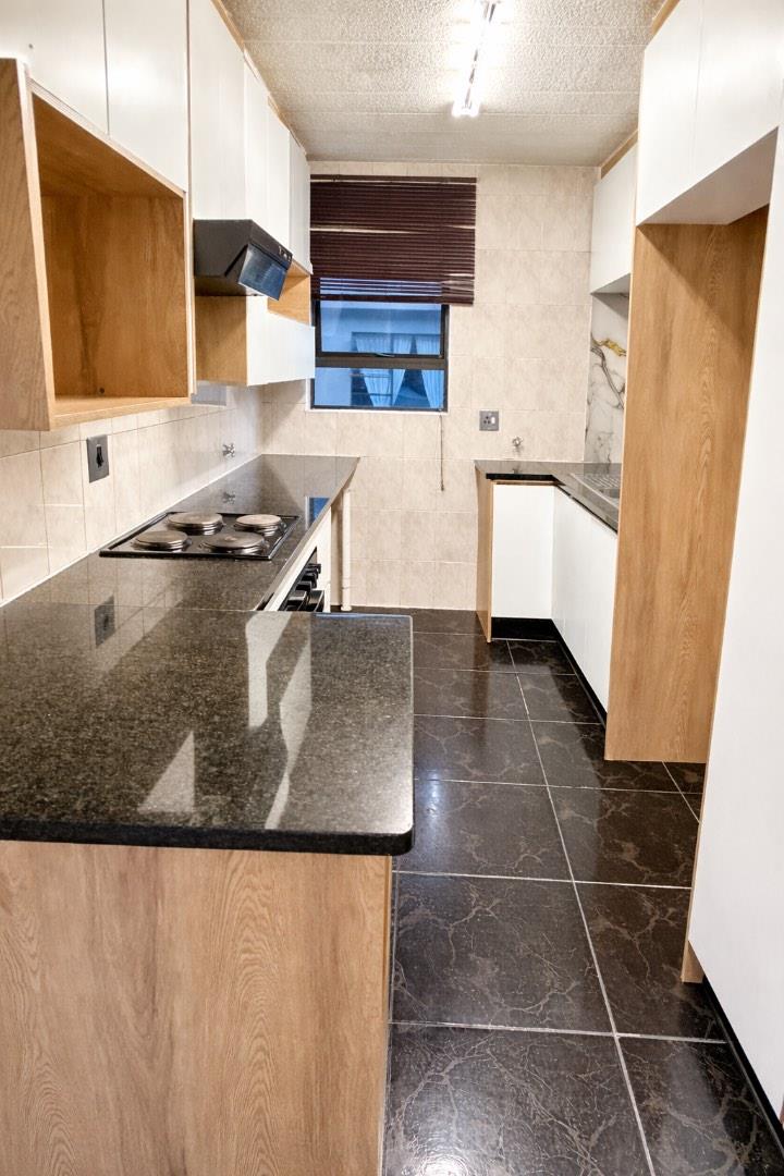 To Let 3 Bedroom Property for Rent in Lakefield Gauteng