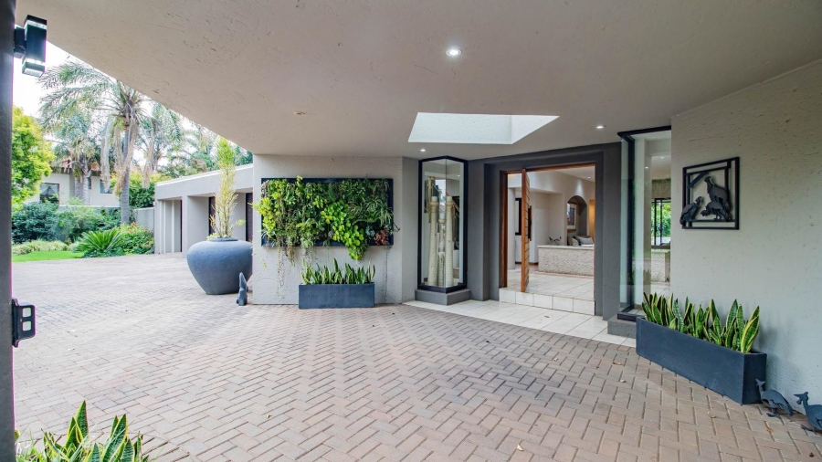 4 Bedroom Property for Sale in Lakefield Gauteng