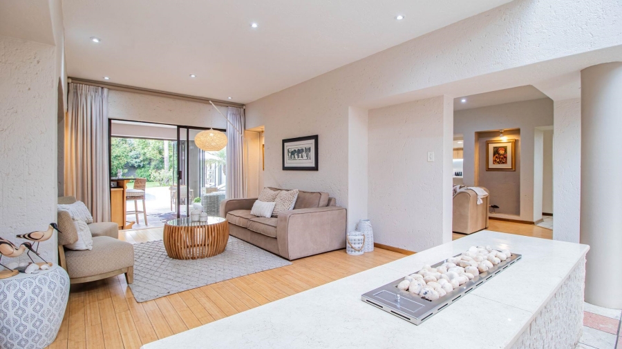 4 Bedroom Property for Sale in Lakefield Gauteng