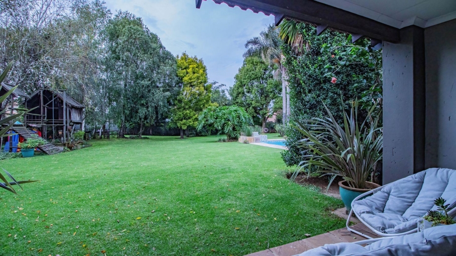 4 Bedroom Property for Sale in Lakefield Gauteng