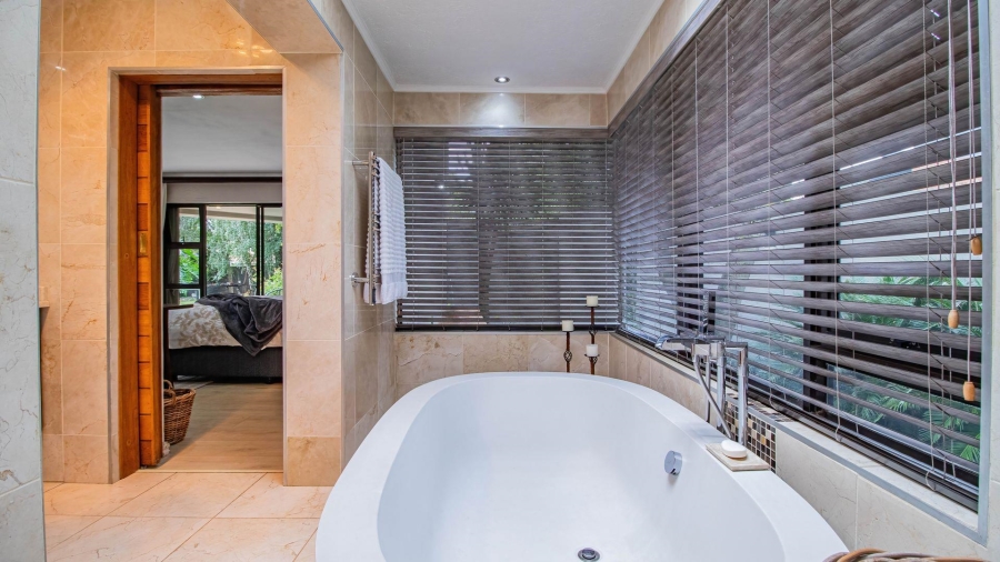 4 Bedroom Property for Sale in Lakefield Gauteng