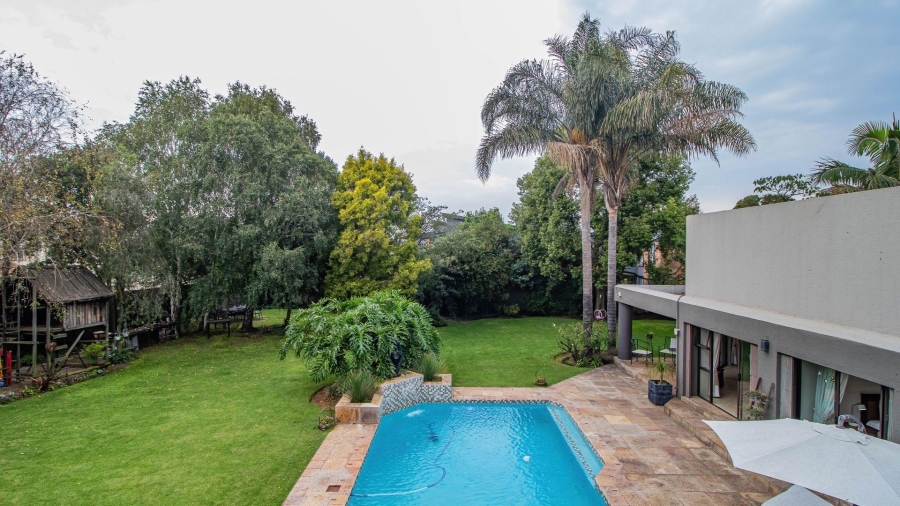 4 Bedroom Property for Sale in Lakefield Gauteng