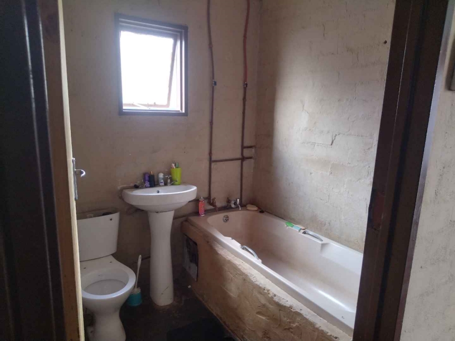 2 Bedroom Property for Sale in Soshanguve South Gauteng