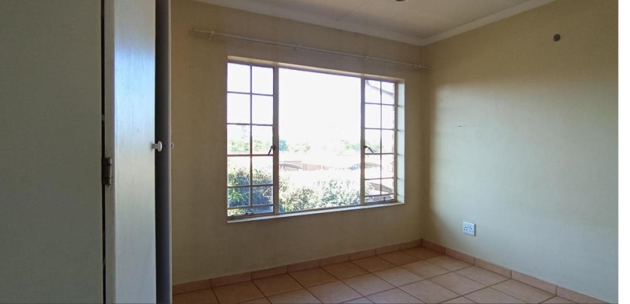 2 Bedroom Property for Sale in Clarina Gauteng