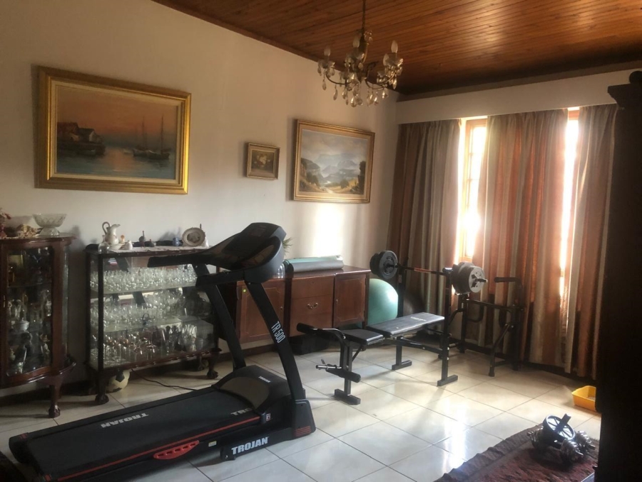 1 Bedroom Property for Sale in Waterkloof Ridge Gauteng
