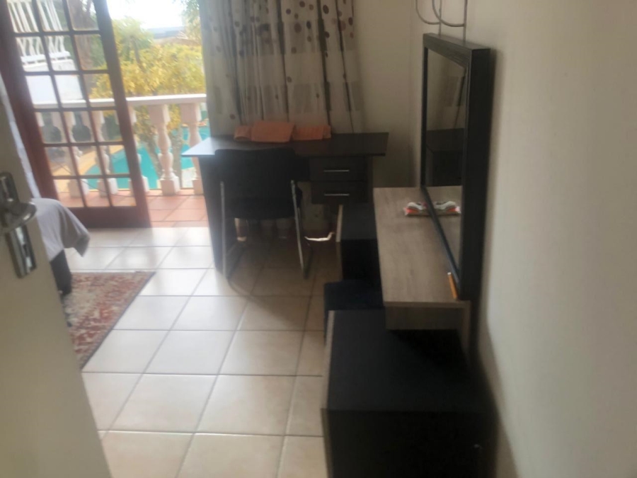 1 Bedroom Property for Sale in Waterkloof Ridge Gauteng