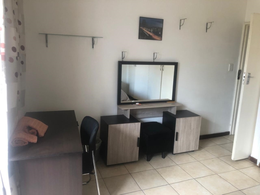 1 Bedroom Property for Sale in Waterkloof Ridge Gauteng