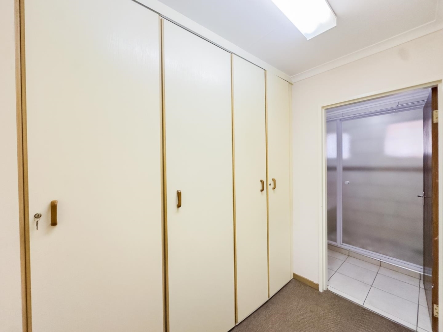 4 Bedroom Property for Sale in Florauna Gauteng