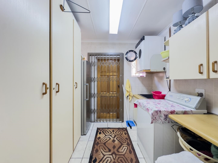 4 Bedroom Property for Sale in Florauna Gauteng