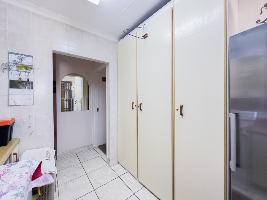 4 Bedroom Property for Sale in Florauna Gauteng