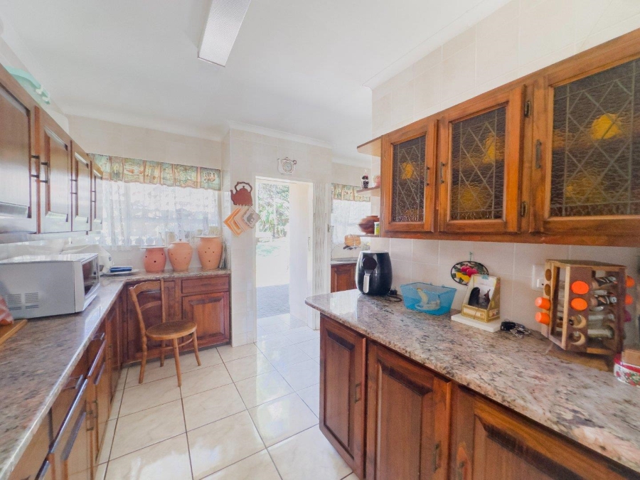 4 Bedroom Property for Sale in Florauna Gauteng