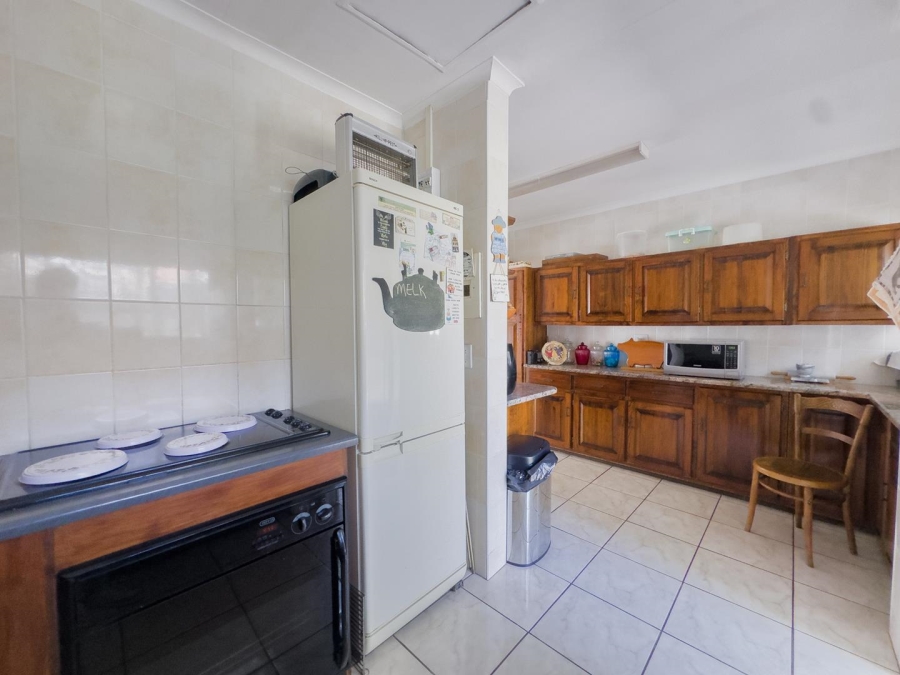 4 Bedroom Property for Sale in Florauna Gauteng