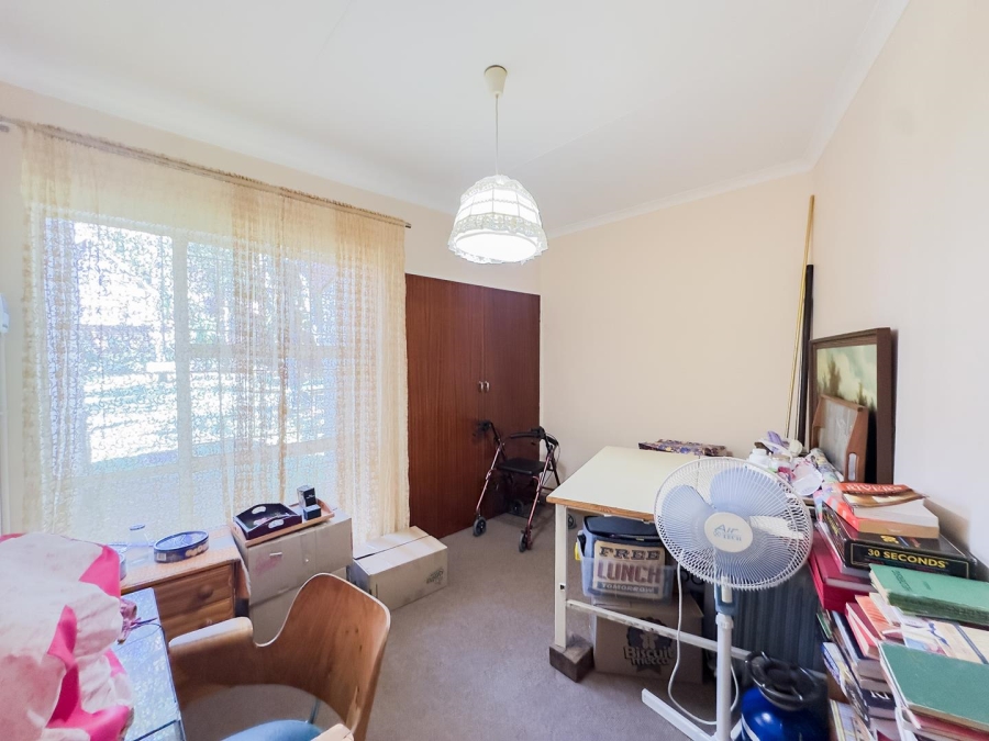 4 Bedroom Property for Sale in Florauna Gauteng