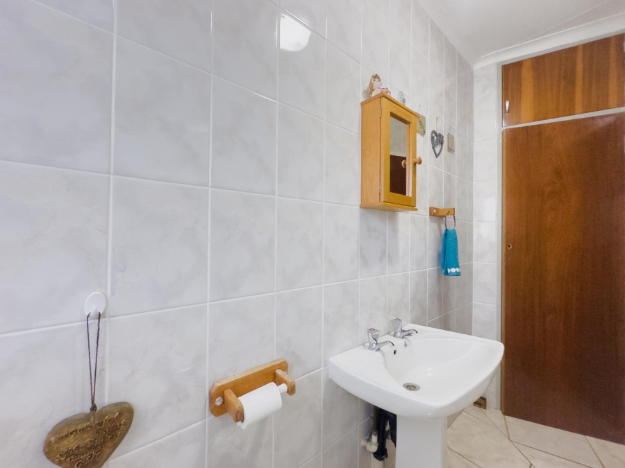 4 Bedroom Property for Sale in Florauna Gauteng