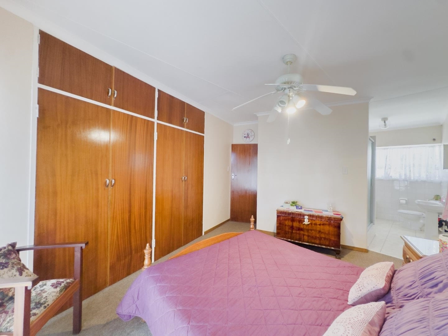 4 Bedroom Property for Sale in Florauna Gauteng