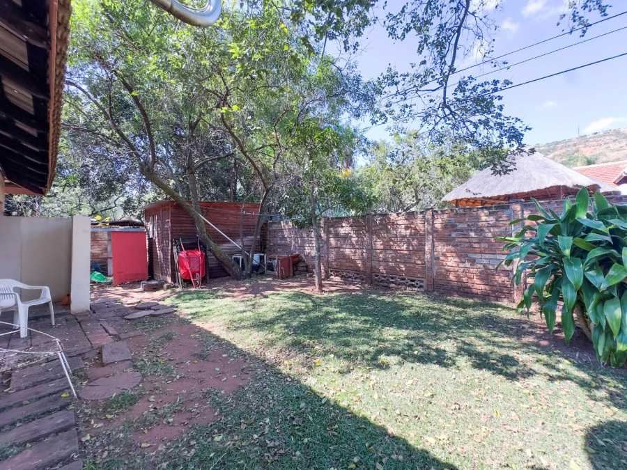 4 Bedroom Property for Sale in Florauna Gauteng