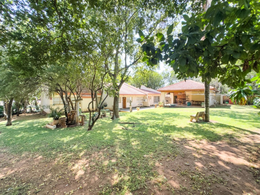 4 Bedroom Property for Sale in Florauna Gauteng