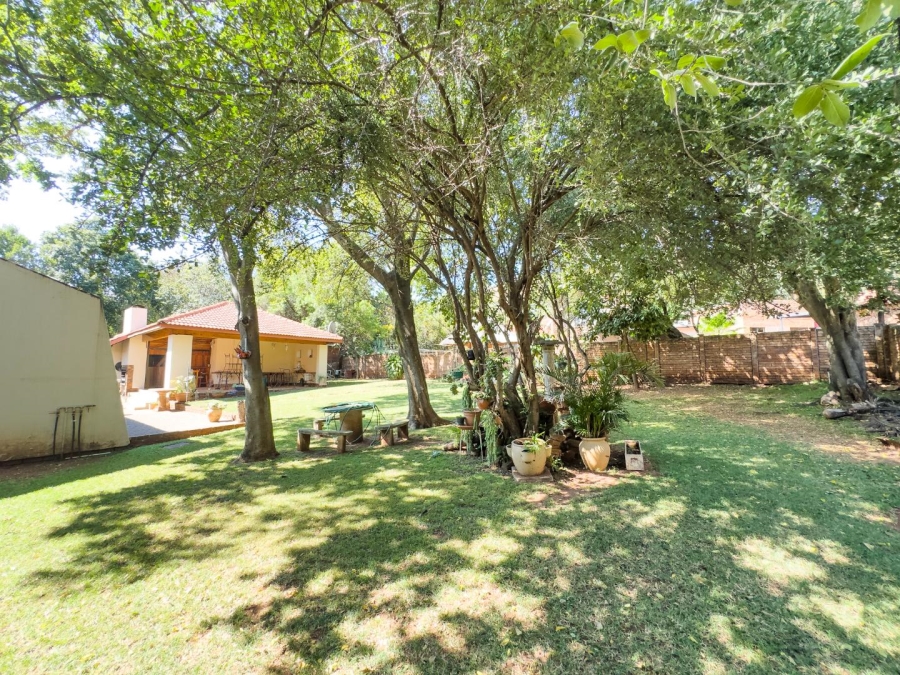 4 Bedroom Property for Sale in Florauna Gauteng