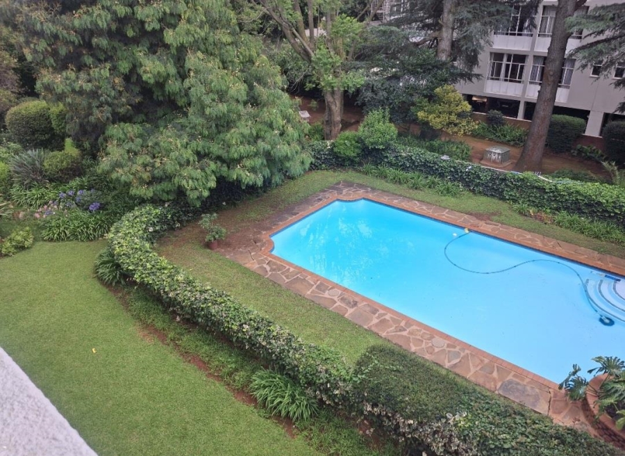2 Bedroom Property for Sale in Illovo Gauteng