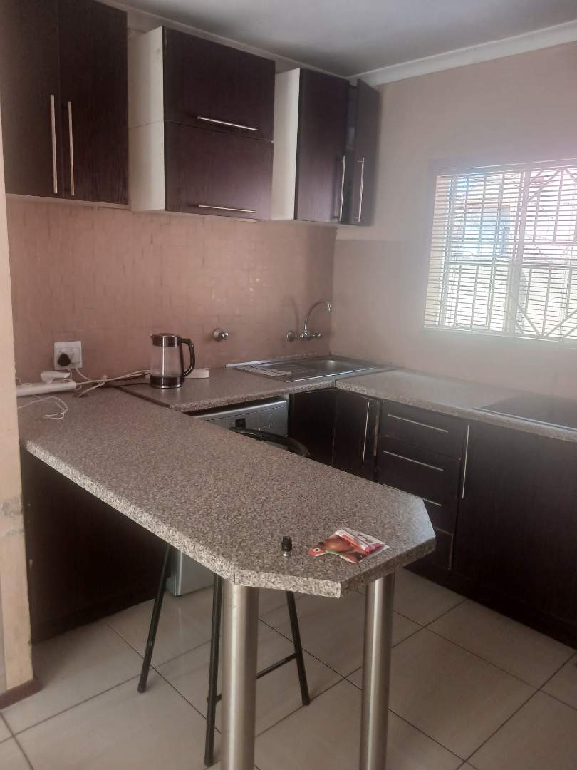 To Let 2 Bedroom Property for Rent in Akasia Gauteng