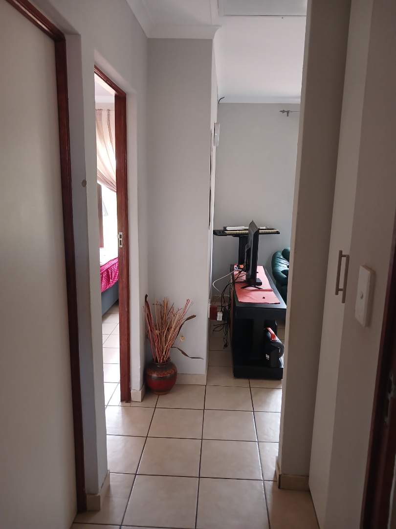 2 Bedroom Property for Sale in Chantelle Gauteng