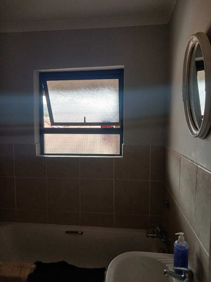 2 Bedroom Property for Sale in Chantelle Gauteng