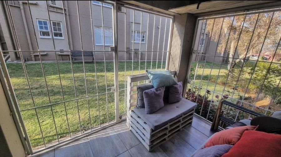 2 Bedroom Property for Sale in Meyersdal Gauteng