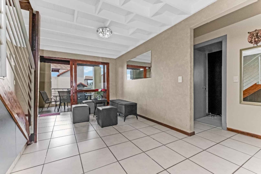 2 Bedroom Property for Sale in Broadacres Gauteng