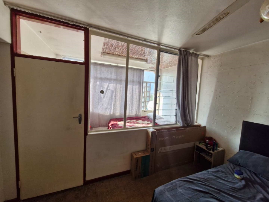 1 Bedroom Property for Sale in Weavind Park Gauteng