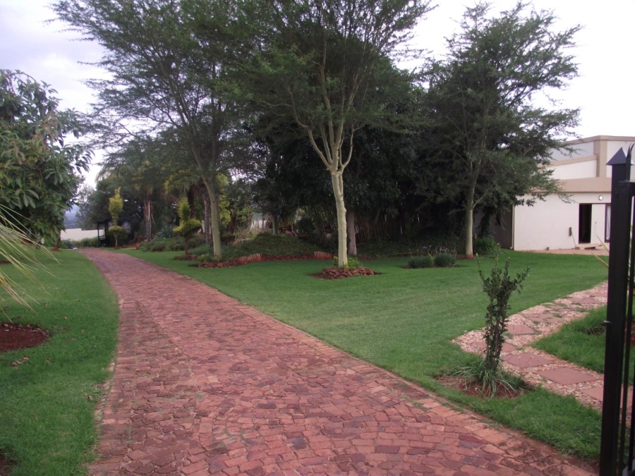 0 Bedroom Property for Sale in Zwavelpoort Gauteng