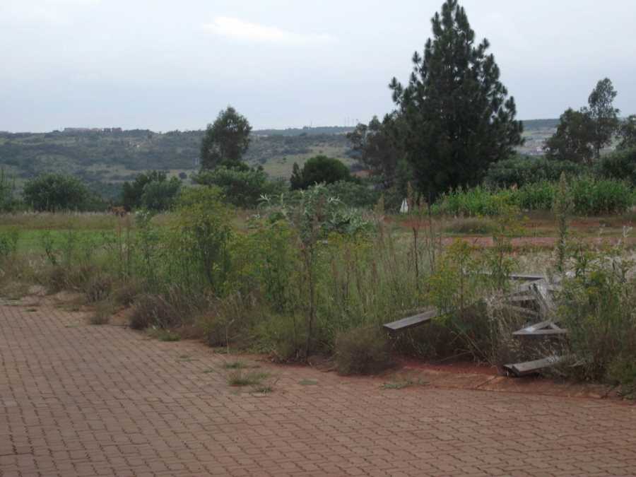 0 Bedroom Property for Sale in Zwavelpoort Gauteng