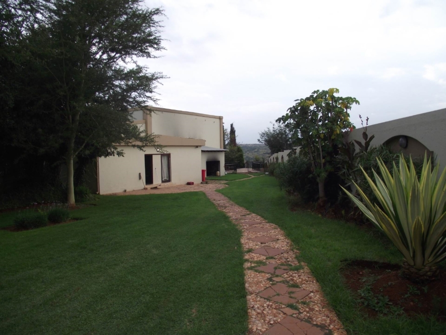 0 Bedroom Property for Sale in Zwavelpoort Gauteng