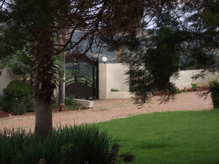 0 Bedroom Property for Sale in Zwavelpoort Gauteng