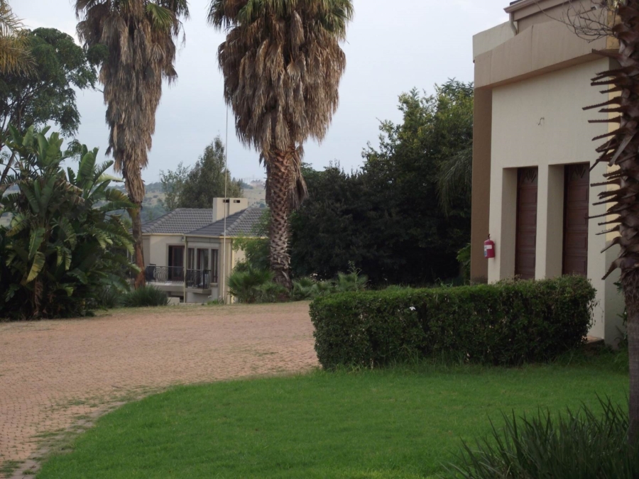 0 Bedroom Property for Sale in Zwavelpoort Gauteng