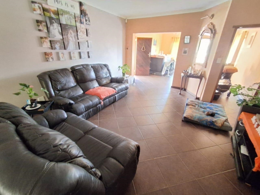 4 Bedroom Property for Sale in The Reeds Gauteng