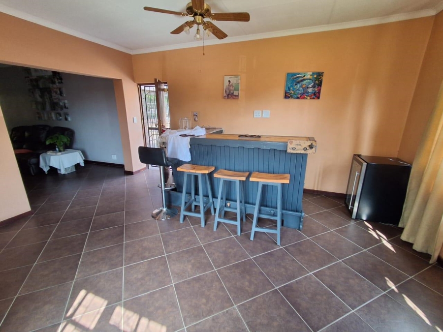 4 Bedroom Property for Sale in The Reeds Gauteng