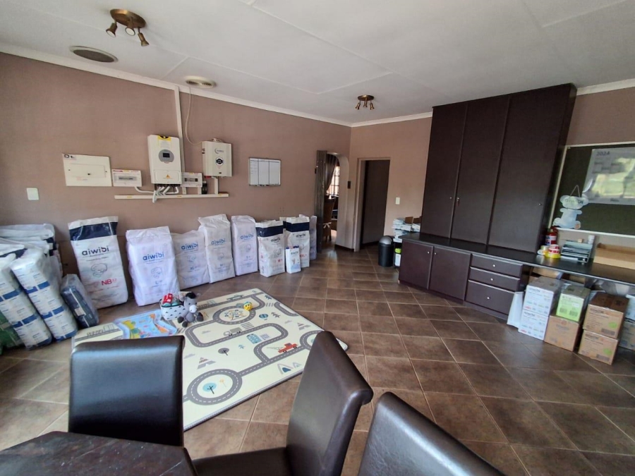 4 Bedroom Property for Sale in The Reeds Gauteng