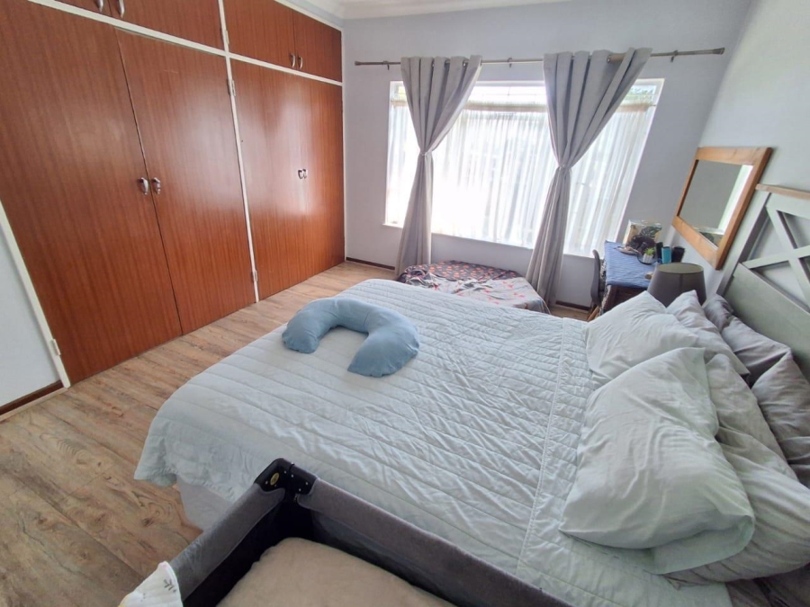 4 Bedroom Property for Sale in The Reeds Gauteng