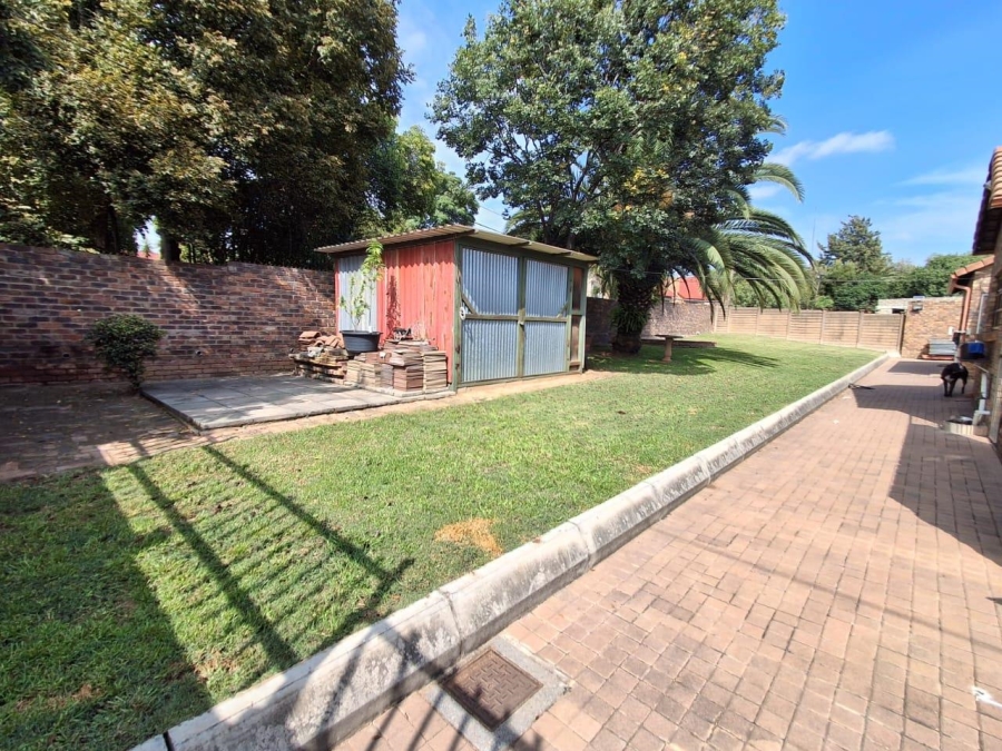 4 Bedroom Property for Sale in The Reeds Gauteng