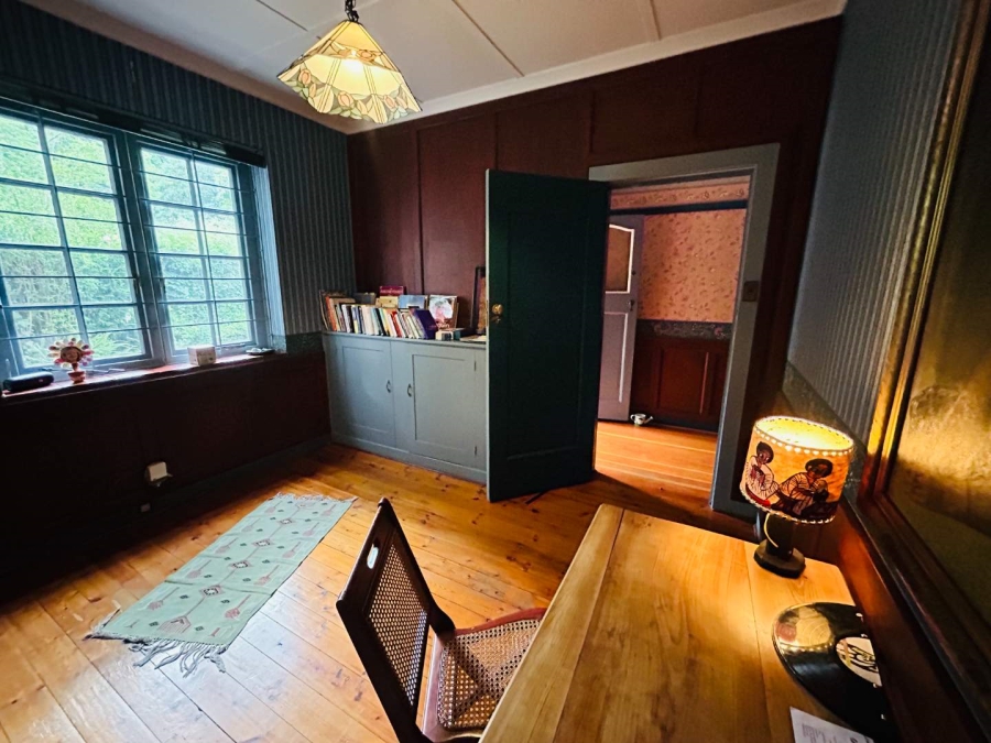 4 Bedroom Property for Sale in Baileys Muckleneuk Gauteng