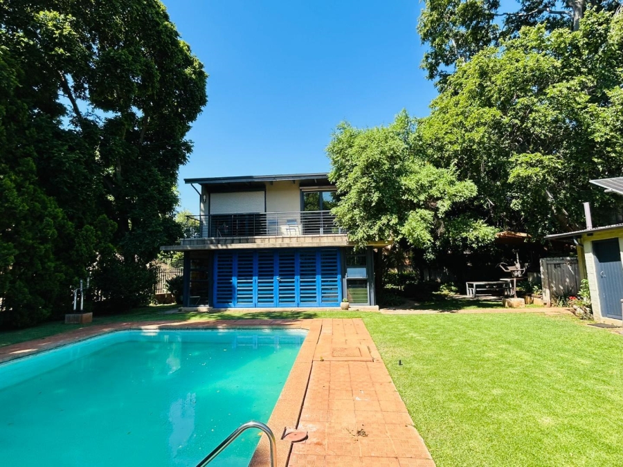 4 Bedroom Property for Sale in Baileys Muckleneuk Gauteng