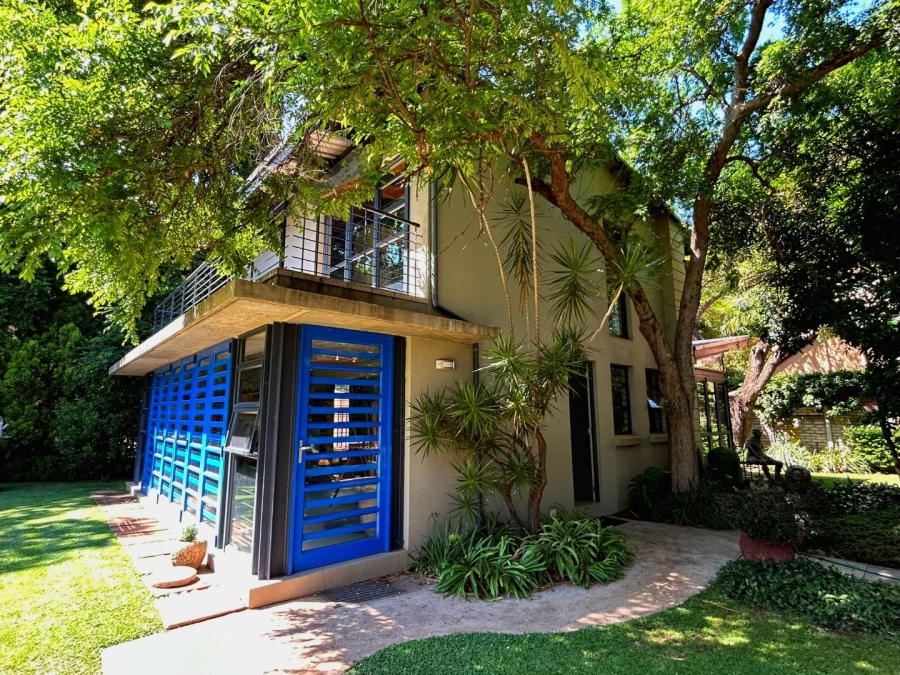 4 Bedroom Property for Sale in Baileys Muckleneuk Gauteng