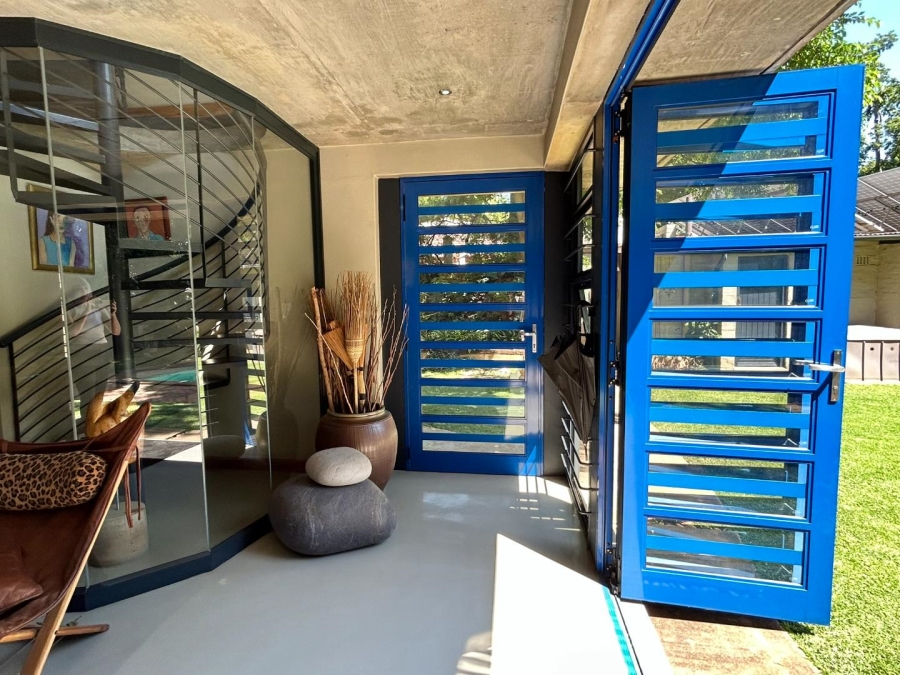 4 Bedroom Property for Sale in Baileys Muckleneuk Gauteng