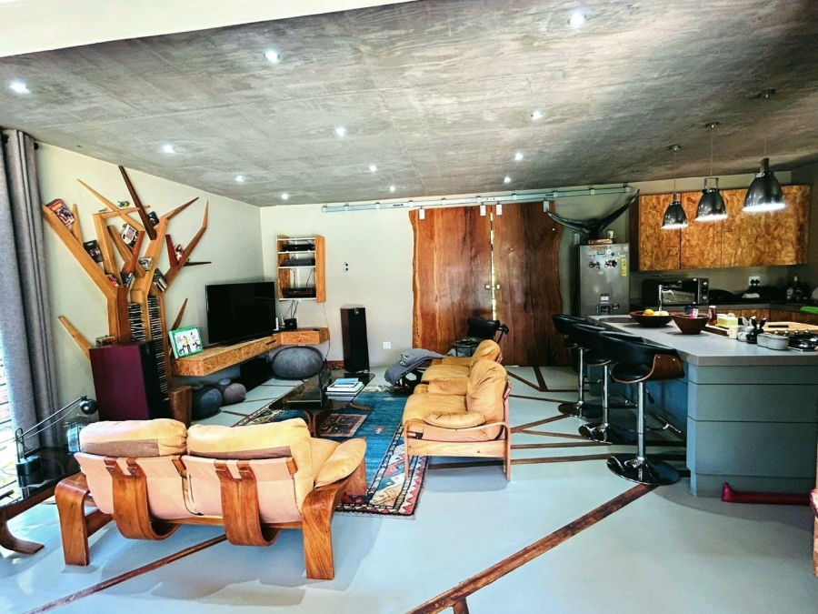 4 Bedroom Property for Sale in Baileys Muckleneuk Gauteng