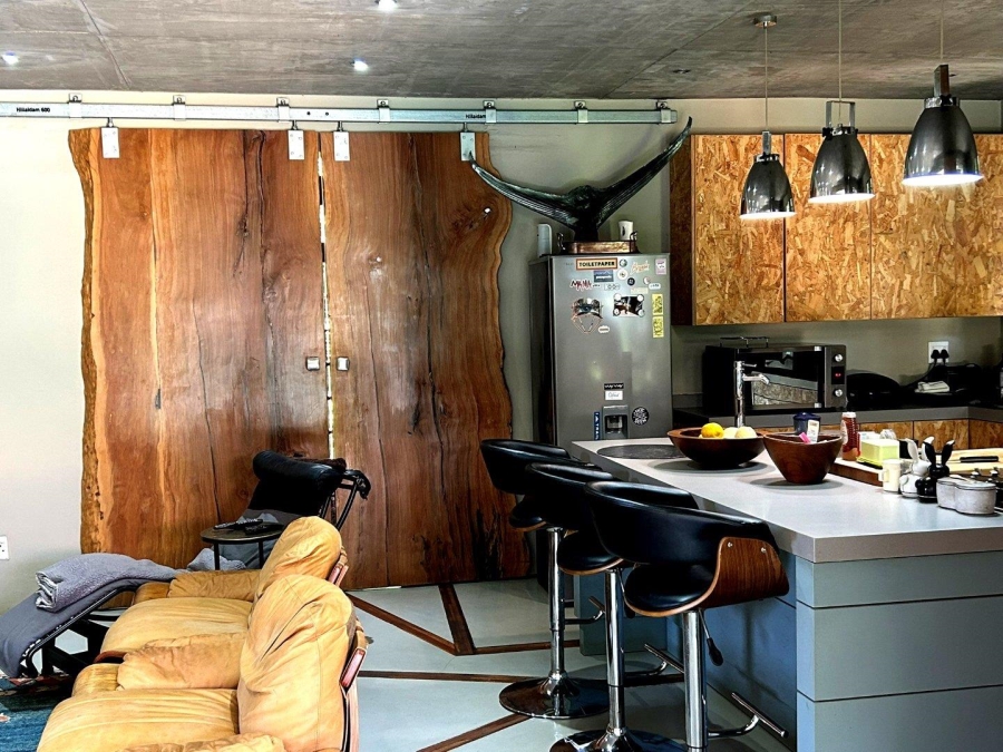 4 Bedroom Property for Sale in Baileys Muckleneuk Gauteng