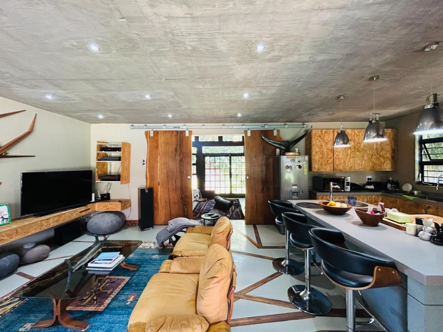 4 Bedroom Property for Sale in Baileys Muckleneuk Gauteng