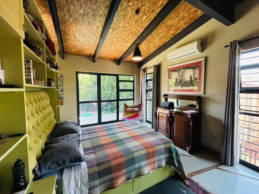 4 Bedroom Property for Sale in Baileys Muckleneuk Gauteng