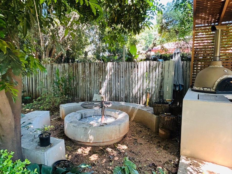 4 Bedroom Property for Sale in Baileys Muckleneuk Gauteng